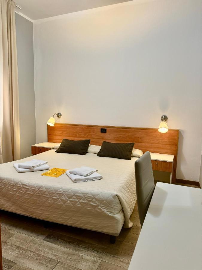 Hotel Delle Rose Местре Экстерьер фото