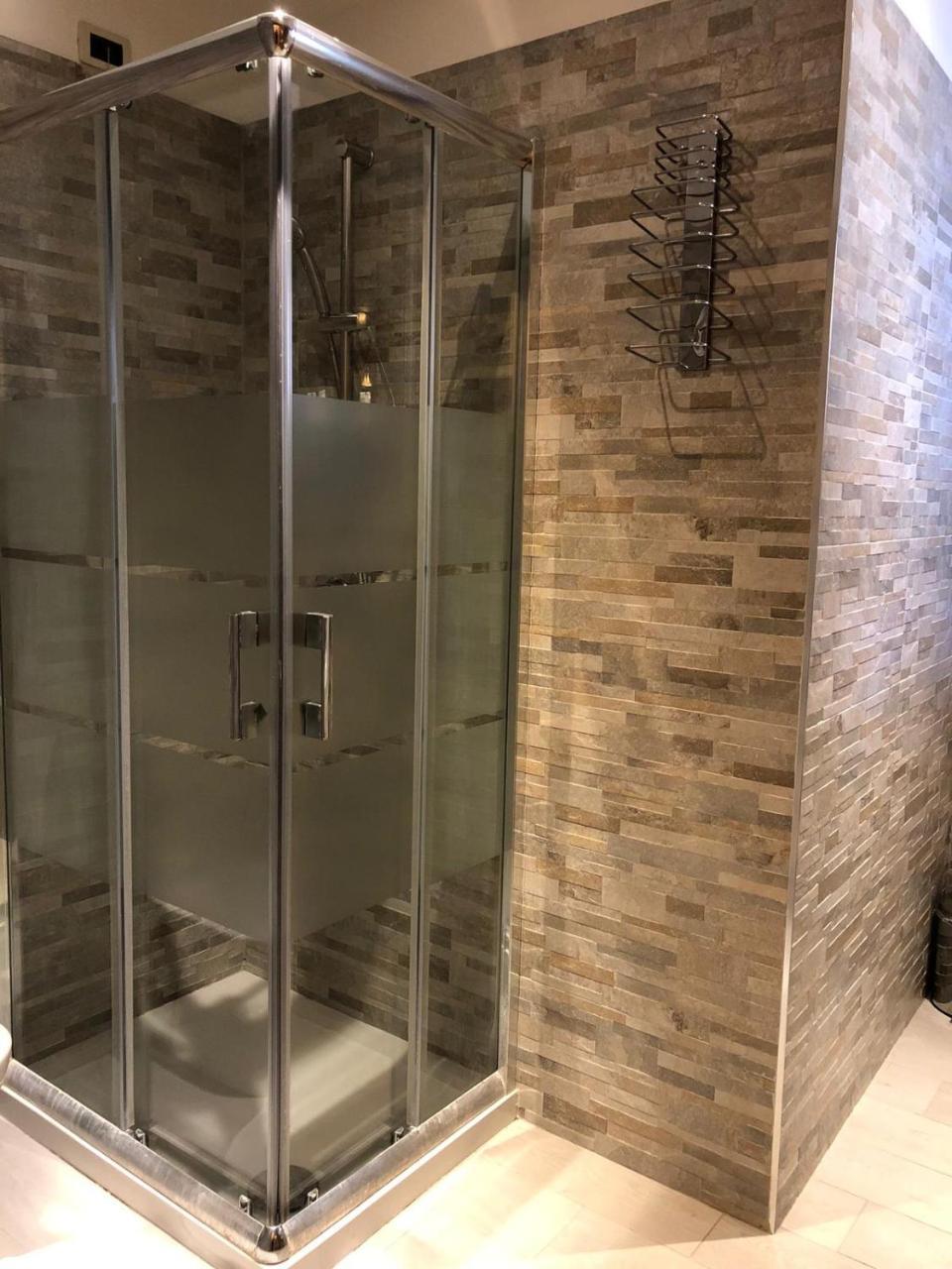 Hotel Delle Rose Местре Экстерьер фото